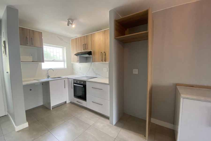 To Let 2 Bedroom Property for Rent in Rondebosch East Western Cape